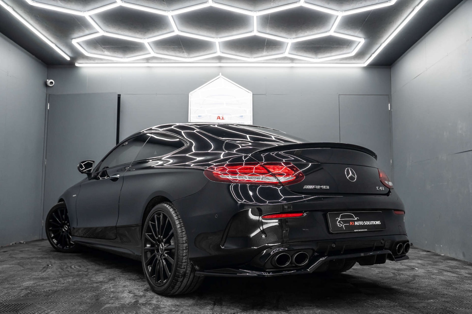 Used Mercedes-Benz C Class 2020 for sale - 78015690: Photo 3