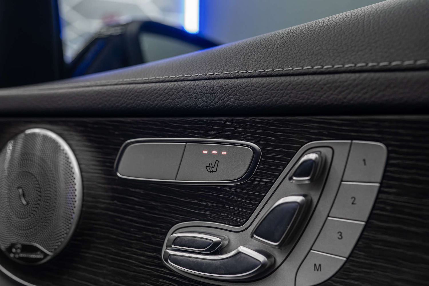 Used Mercedes-Benz GLC 2019 for sale - 78190051: Photo 35