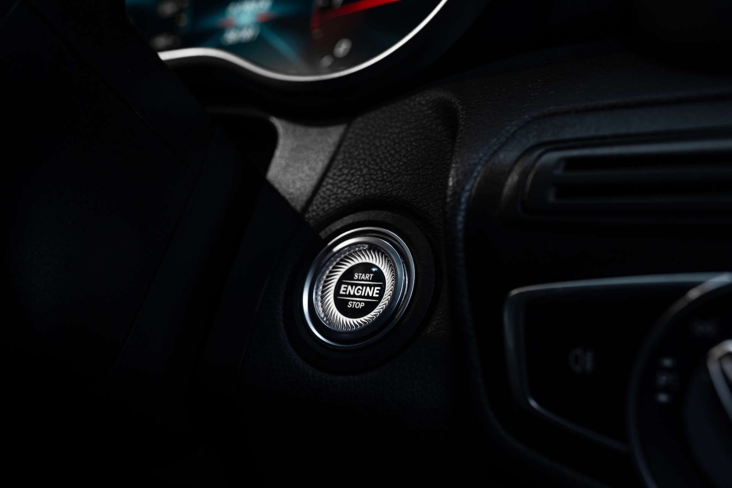 Used Mercedes-Benz GLC 2019 for sale - 78190051: Photo 37