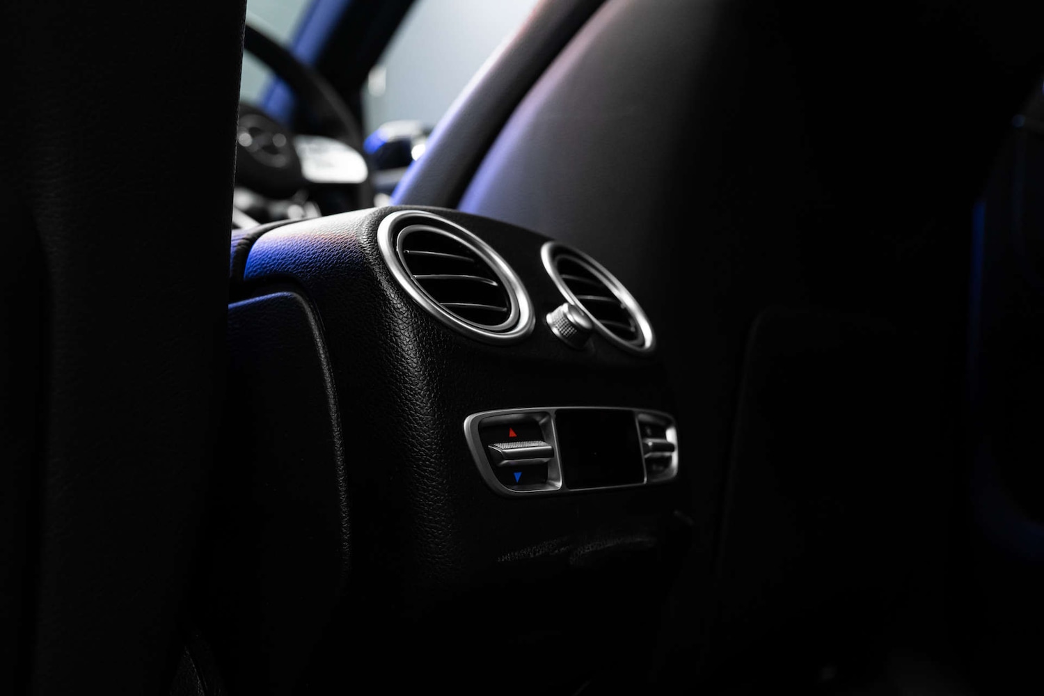 Used Mercedes-Benz GLC 2019 for sale - 78190051: Photo 47