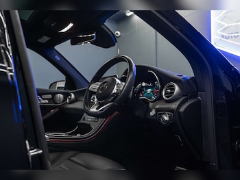 Used Mercedes-Benz GLC 2019 for sale - 78190051: Photo