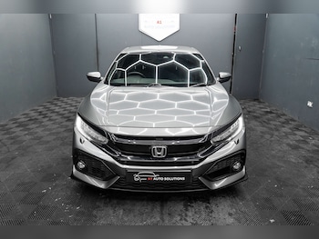 Used Honda Civic 2017 for sale - 78345065: Photo