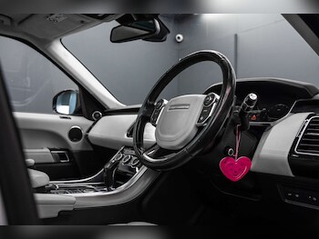 Used Land Rover Range Rover Sport 2016 for sale - 78340622: Photo