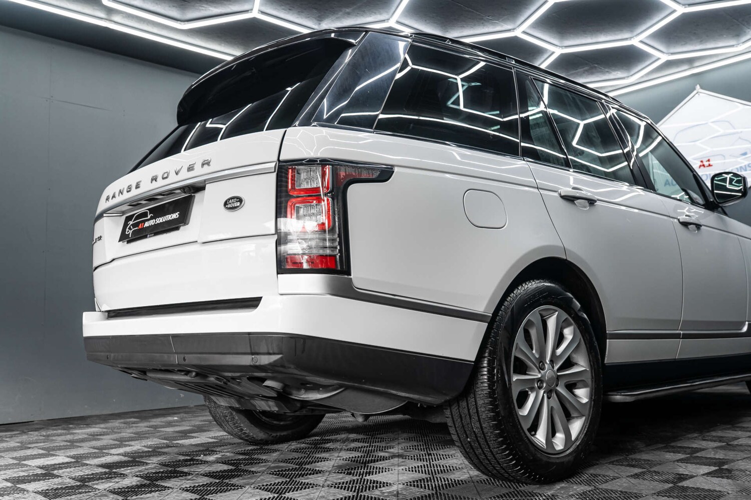 Used Land Rover Range Rover 2016 for sale - 78015642: Photo 12