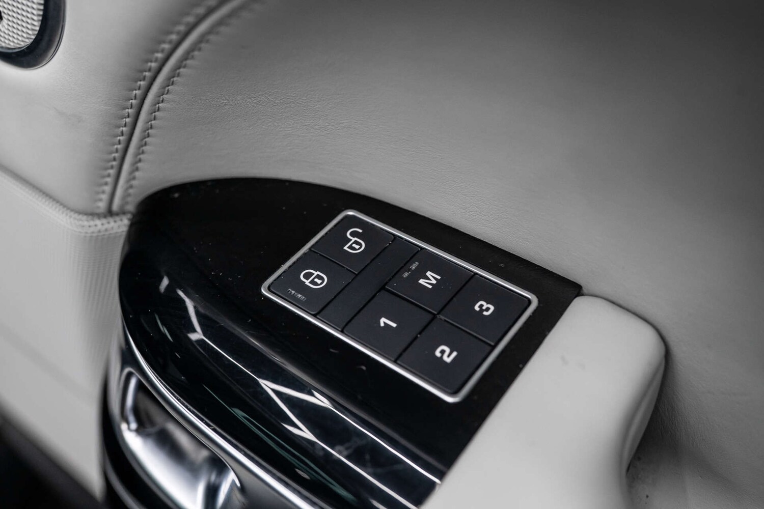 Used Land Rover Range Rover 2016 for sale - 78015642: Photo 35