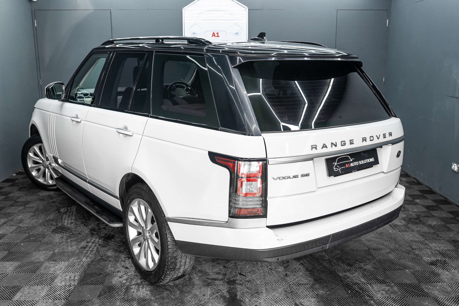 Used Land Rover Range Rover 2016 for sale - 78015642: Photo 5