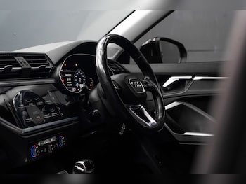 Used Audi Q3 2021 for sale - 78643420: Photo