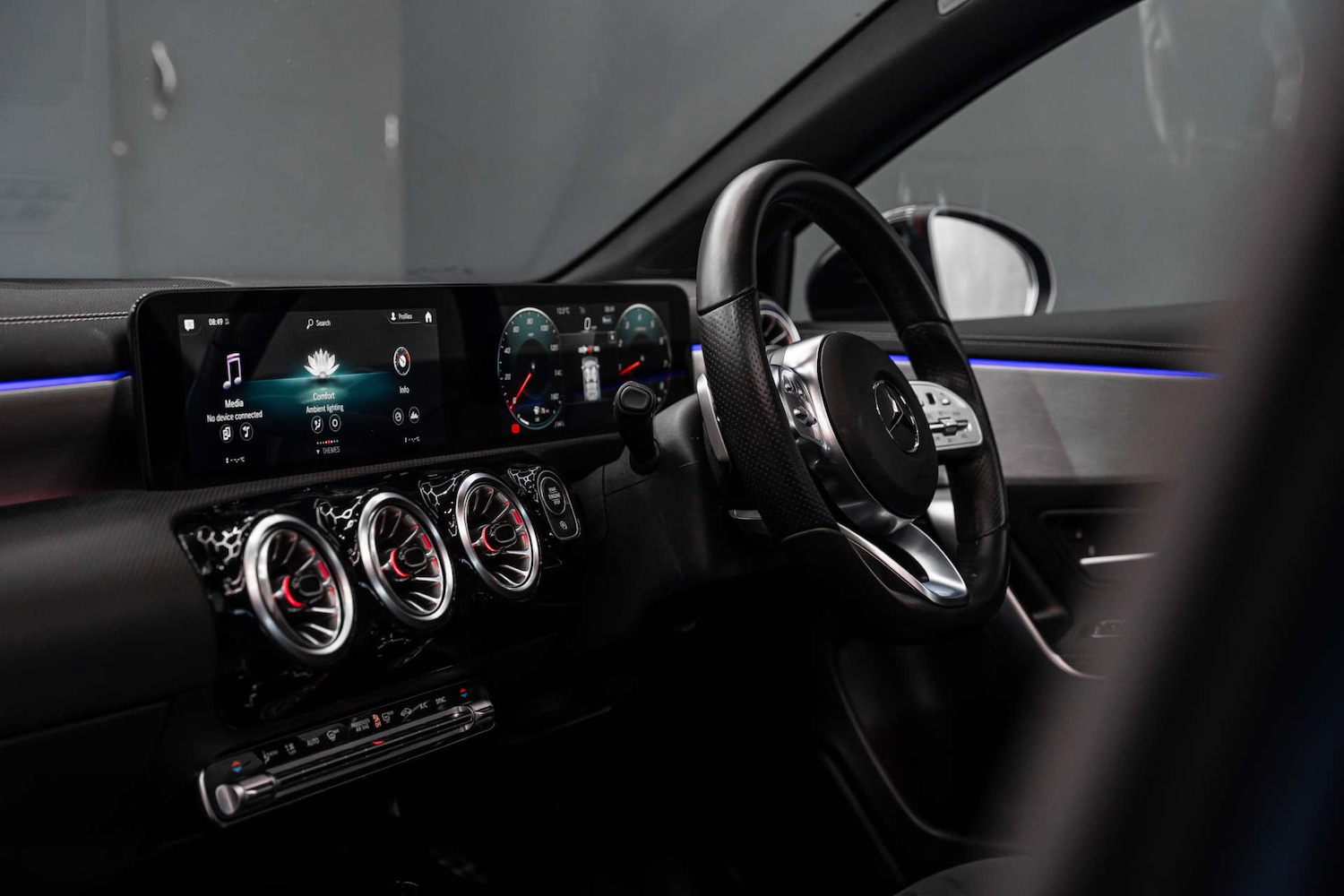 Used Mercedes-Benz A-Class 2022 for sale - 78015658: Photo 2