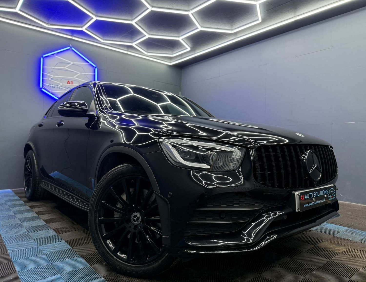 Used Mercedes-Benz GLC 2019 for sale - 78014250: Photo 3