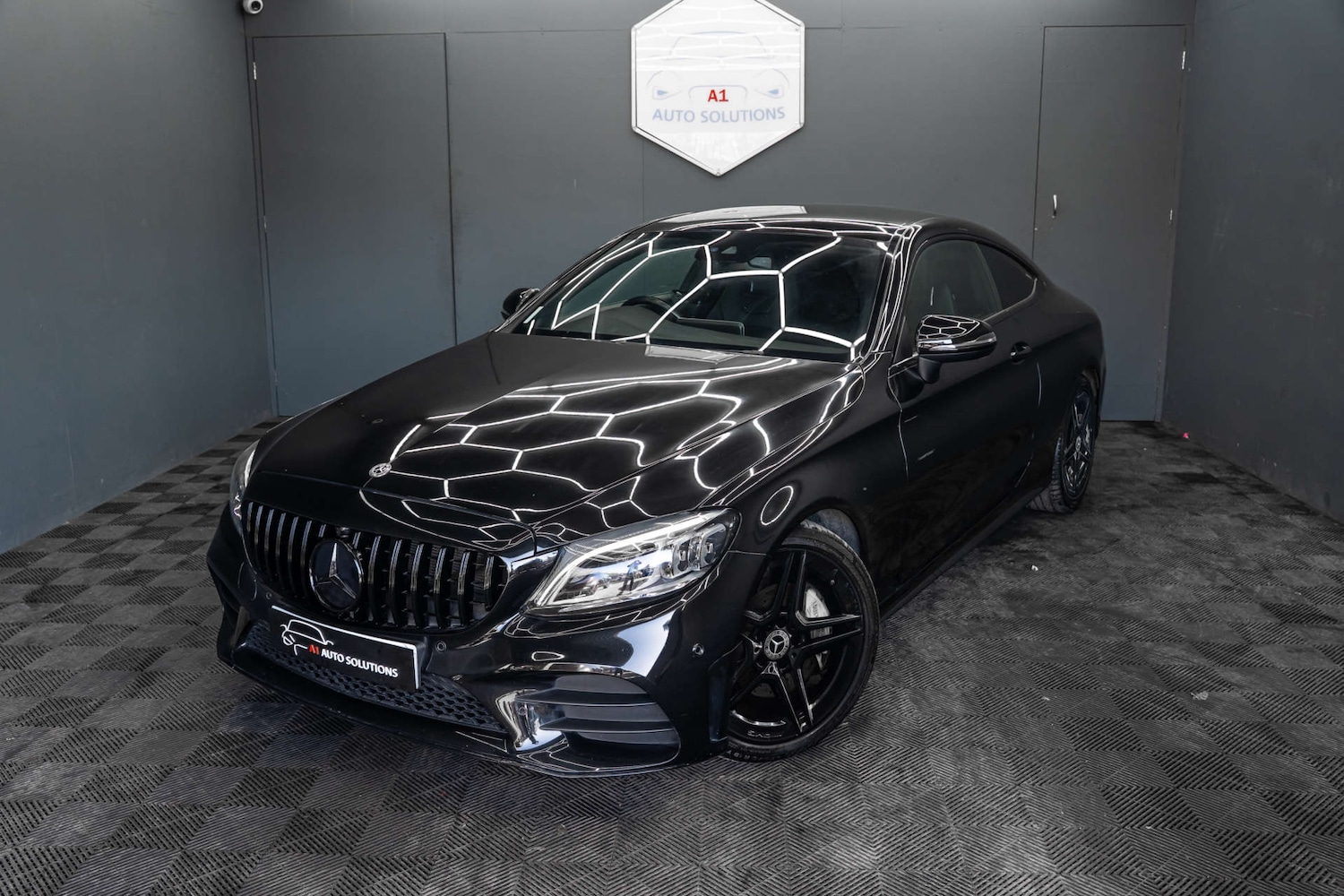 Used Mercedes-Benz C Class 2018 for sale - 78152418: Photo 15