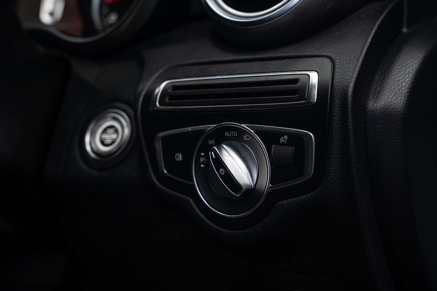 Used Mercedes-Benz C Class 2018 for sale - 78152418: Photo 18