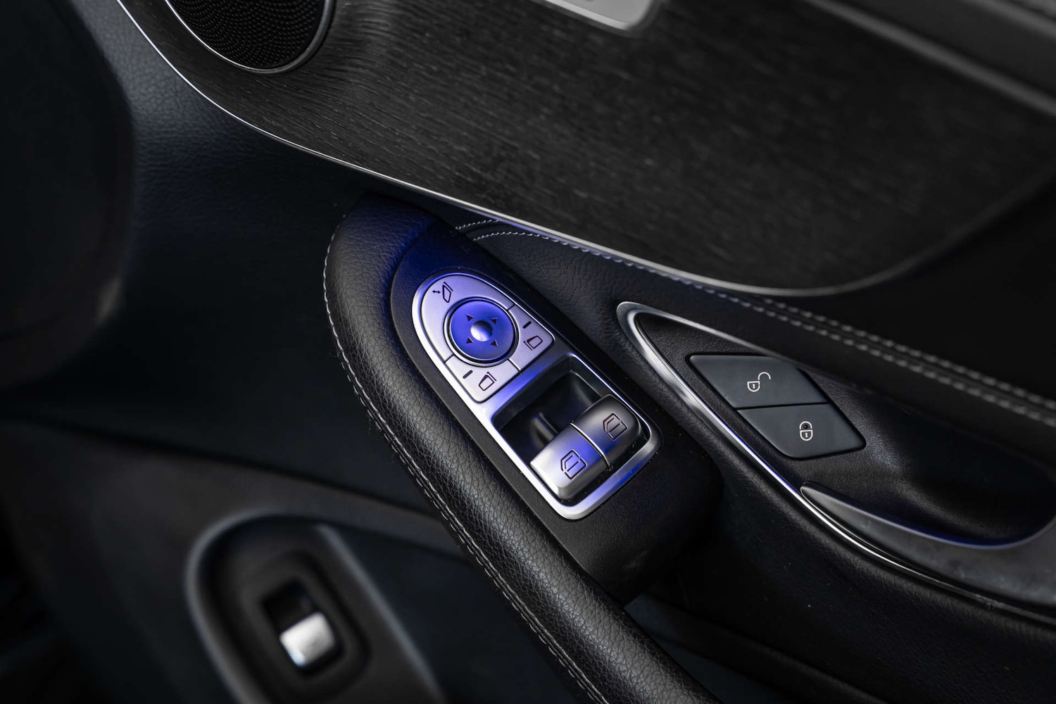 Used Mercedes-Benz C Class 2018 for sale - 78152418: Photo 28