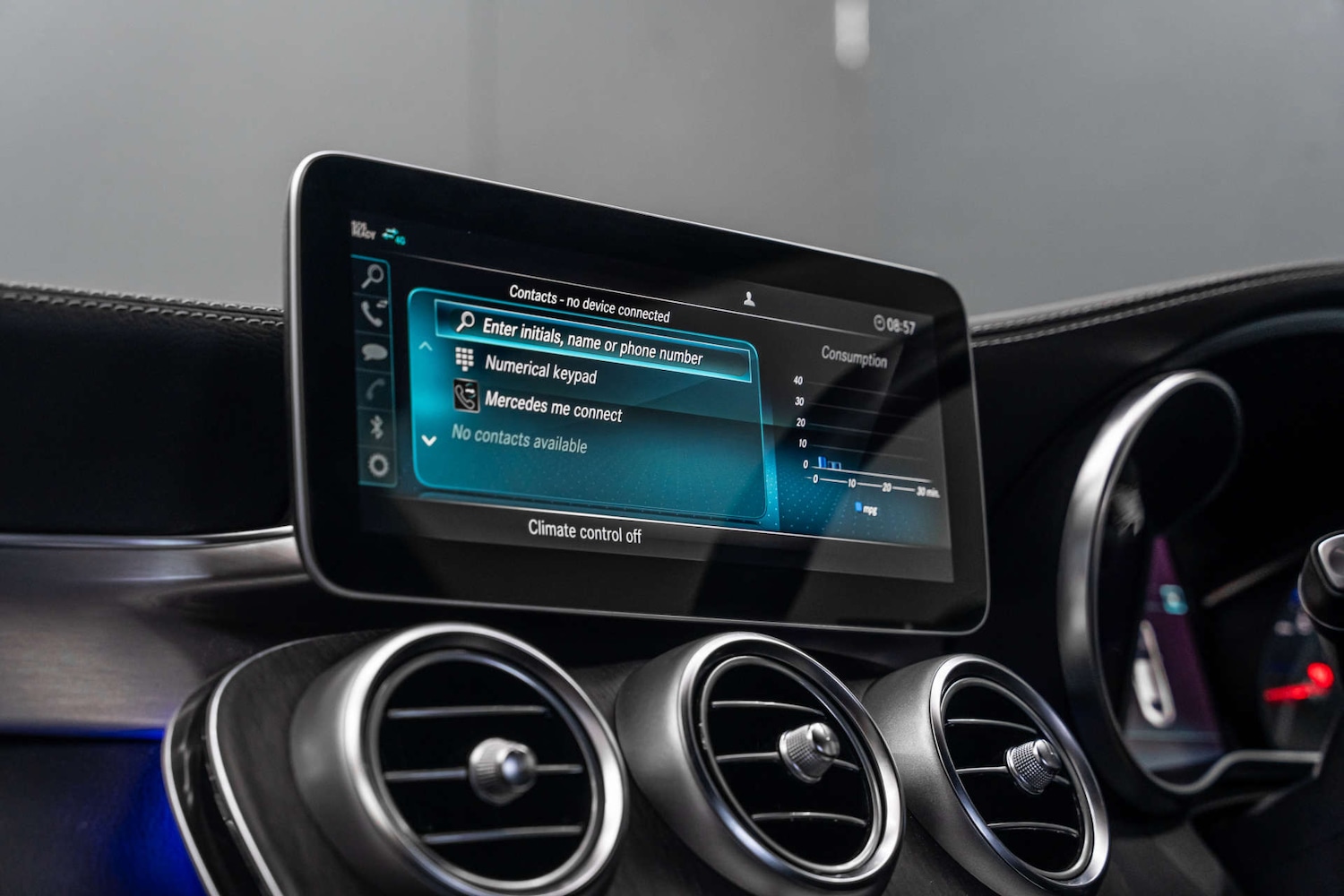 Used Mercedes-Benz C Class 2018 for sale - 78152418: Photo 6