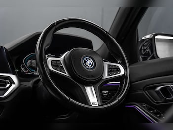 Used BMW 3 Series 2021 for sale - 78150157: Photo