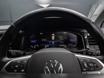 Used Volkswagen Polo 2024 for sale - 79045661: Photo