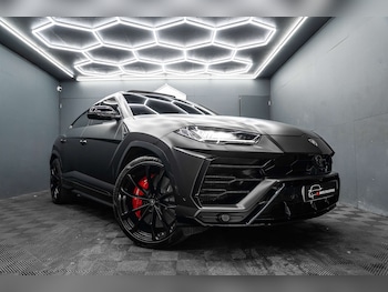 Used Lamborghini Urus 2019 for sale - 79147182: Photo