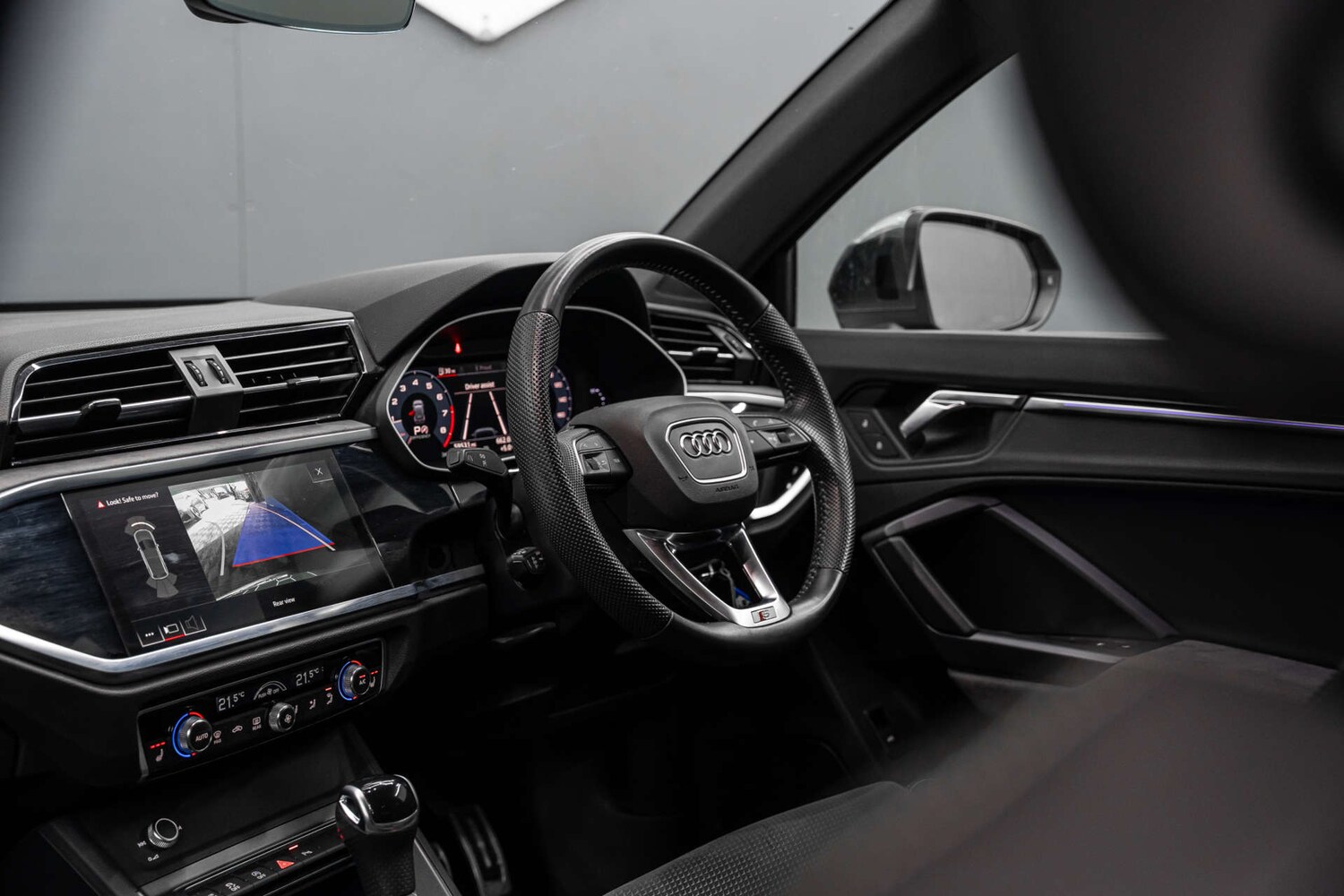 Used Audi Q3 2019 for sale - 78015662: Photo 18