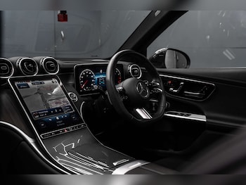 Used Mercedes-Benz GLC 2023 for sale - 78345068: Photo