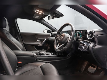 Used Mercedes-Benz A-Class 2018 for sale - 79542894: Photo