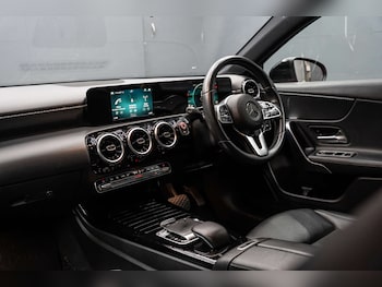 Used Mercedes-Benz A-Class 2018 for sale - 79542894: Photo