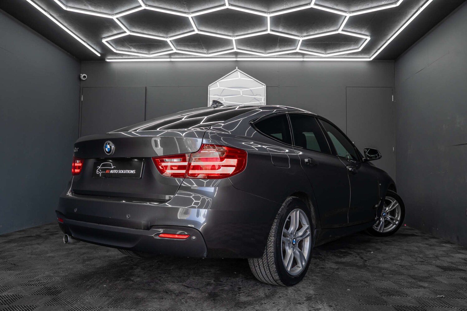 Used BMW 3 Series 2015 for sale - 78150147: Photo 17