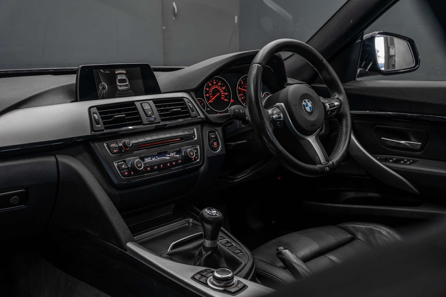 Used BMW 3 Series 2015 for sale - 78150147: Photo 8