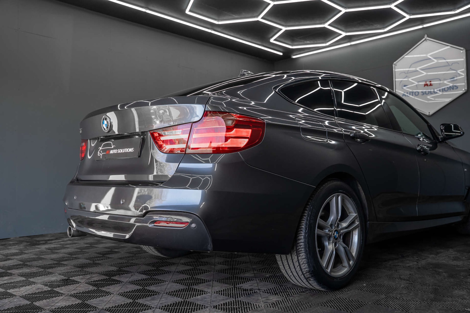 Used BMW 3 Series 2015 for sale - 78150147: Photo 9