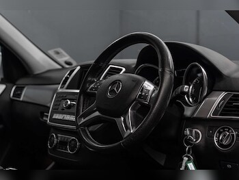 Used Mercedes-Benz M Class 2012 for sale - 78476150: Photo