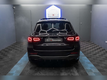 Used Mercedes-Benz GLC 2020 for sale - 78241984: Photo