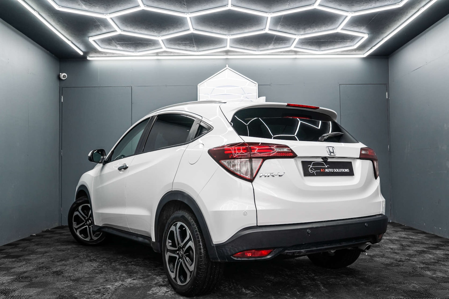 Used Honda HR-V 2016 for sale - 78015627: Photo 3