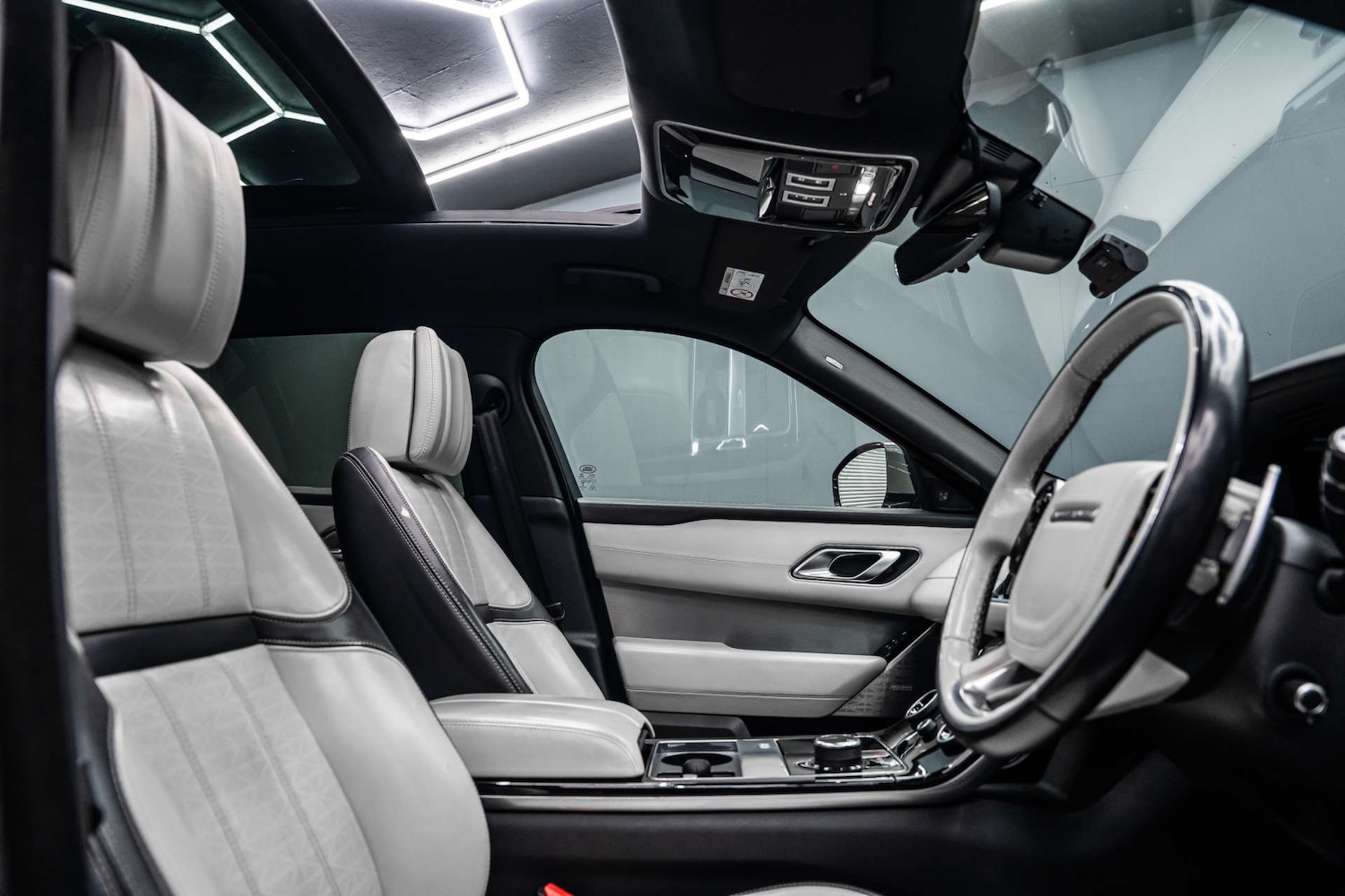 Used Land Rover Range Rover Velar 2019 for sale - 78015693: Photo 20