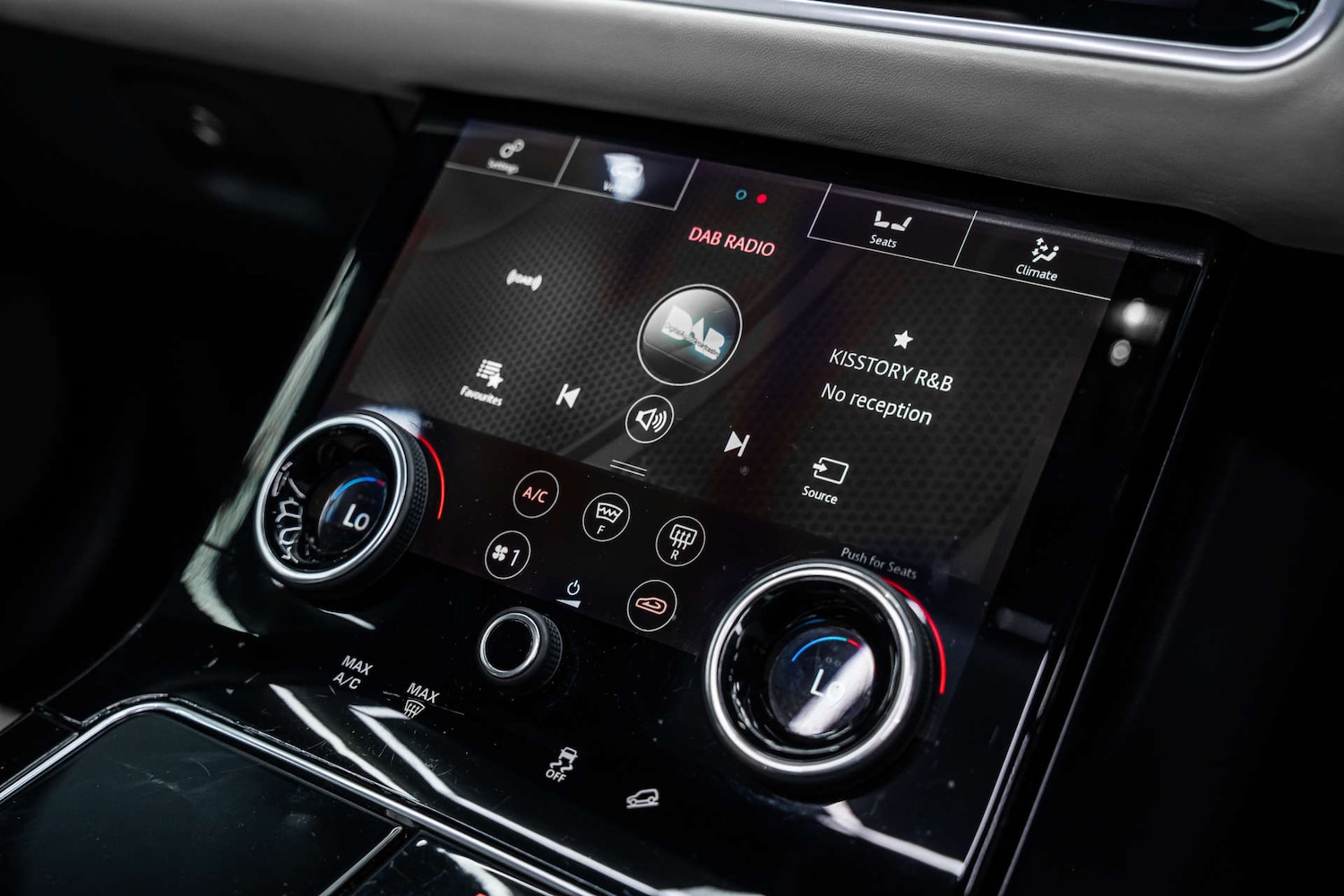 Used Land Rover Range Rover Velar 2019 for sale - 78015693: Photo 28