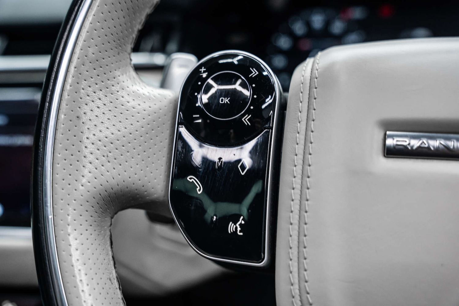 Used Land Rover Range Rover Velar 2019 for sale - 78015693: Photo 30