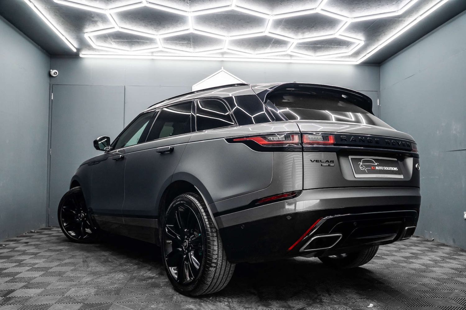 Used Land Rover Range Rover Velar 2019 for sale - 78015693: Photo 9