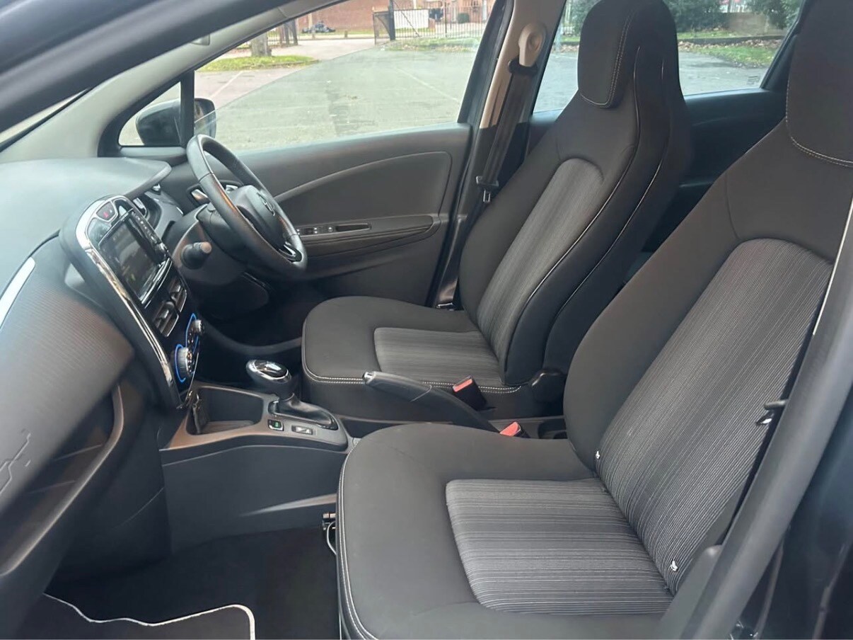 Used Renault Zoe 2019 for sale - 77848882: Photo 12