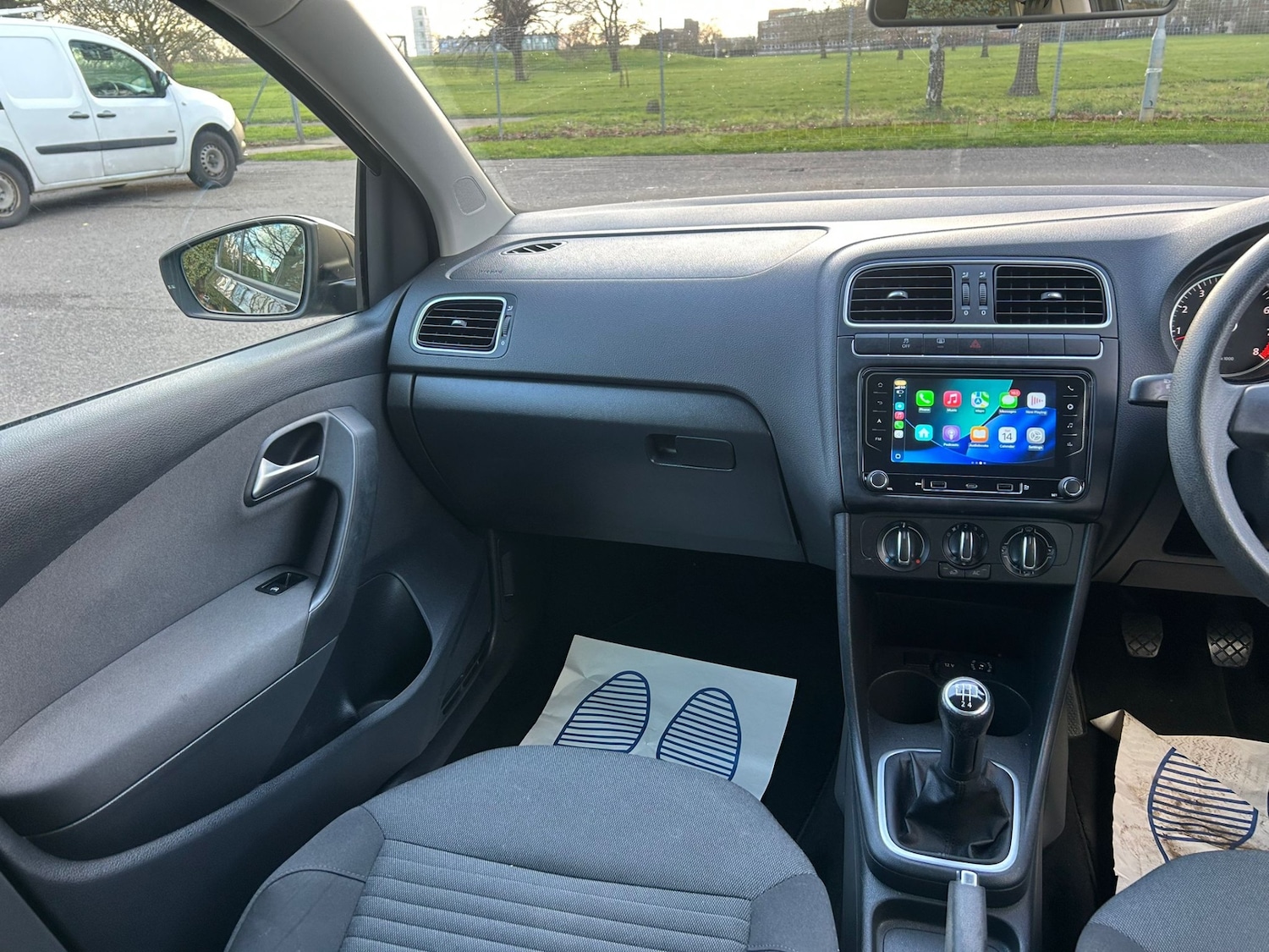 Used Volkswagen Polo 2011 for sale - 77558785: Photo 23