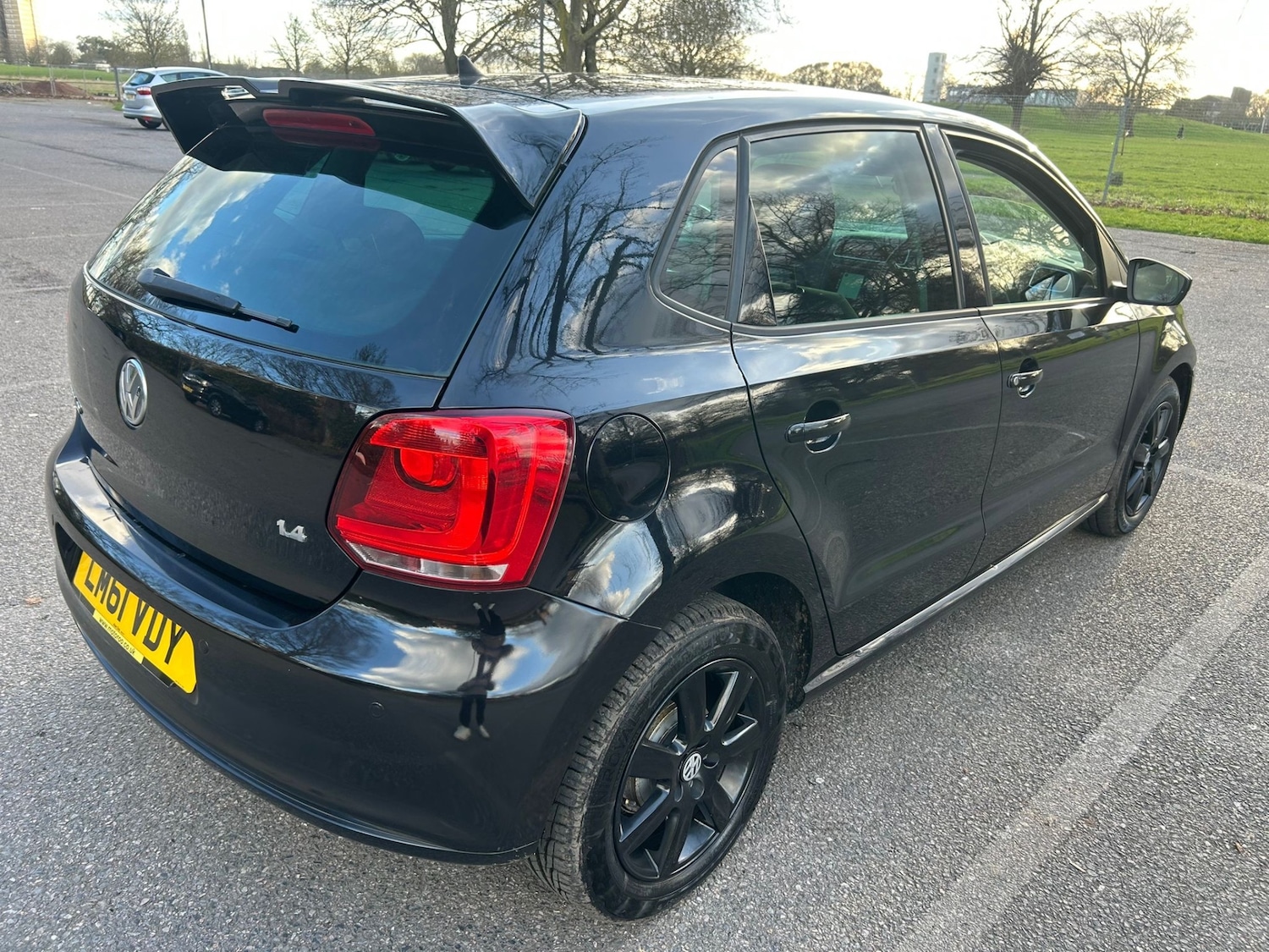 Used Volkswagen Polo 2011 for sale - 77558785: Photo 3