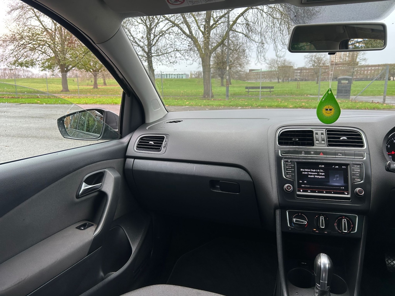 Used Volkswagen Polo 2014 for sale - 76666210: Photo 16