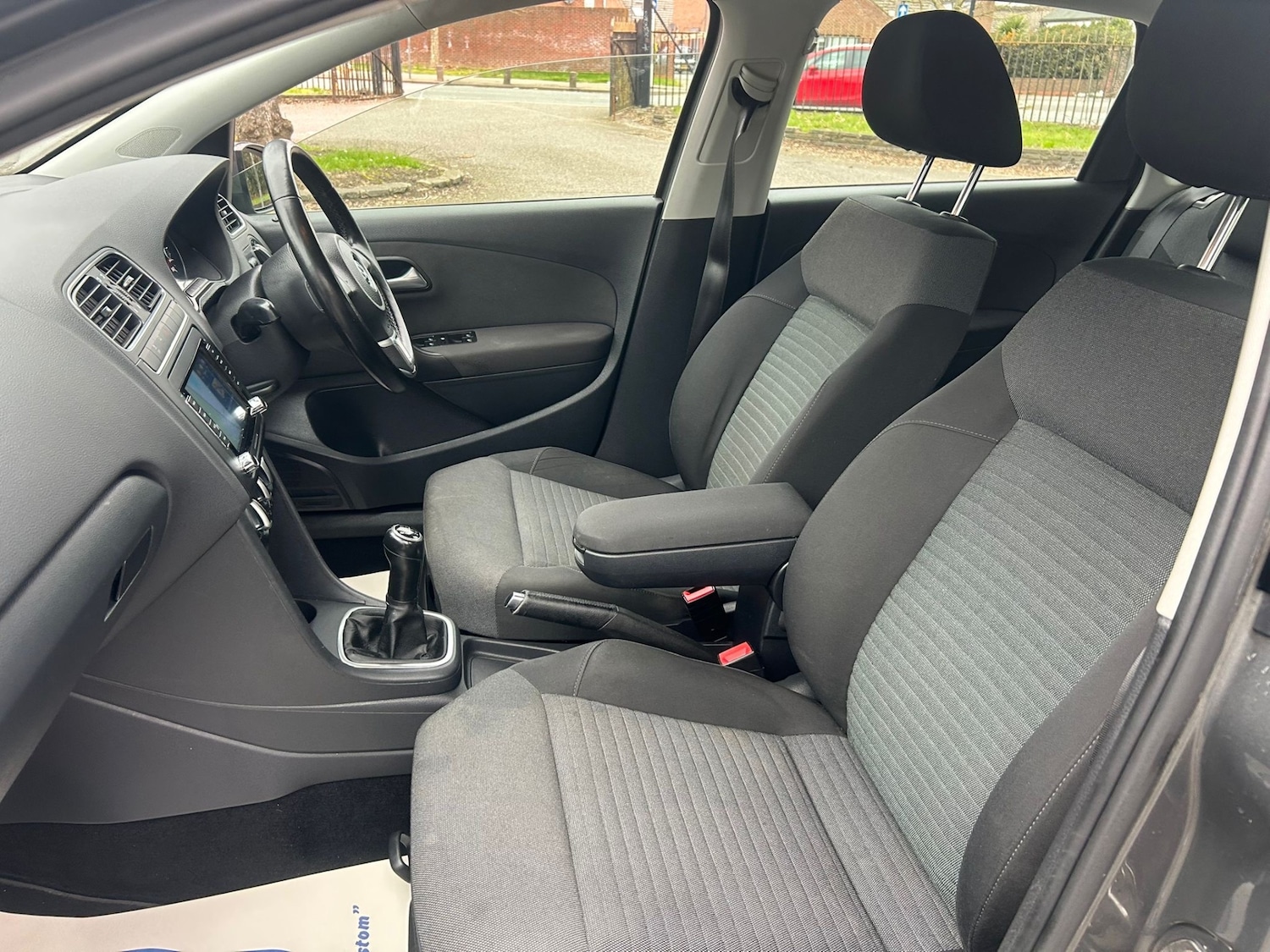 Used Volkswagen Polo 2010 for sale - 77919013: Photo 11