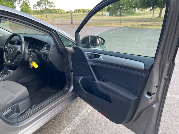 Used Volkswagen Golf 2016 for sale - 75093403: Photo 14