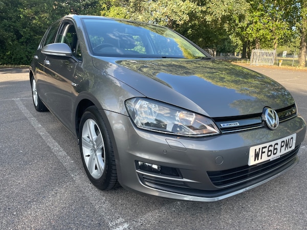Used Volkswagen Golf 2016 for sale - 75093403: Photo 2
