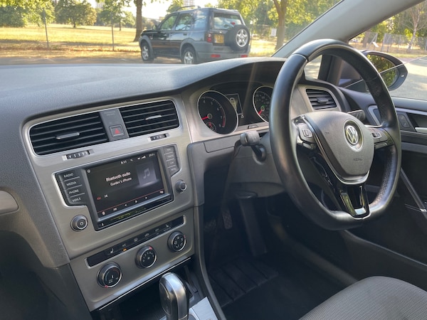 Used Volkswagen Golf 2016 for sale - 75093403: Photo 32