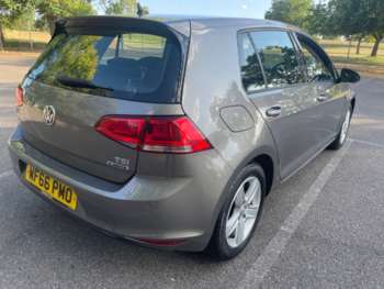 Used Volkswagen Golf 2016 for sale - 75093403: Photo