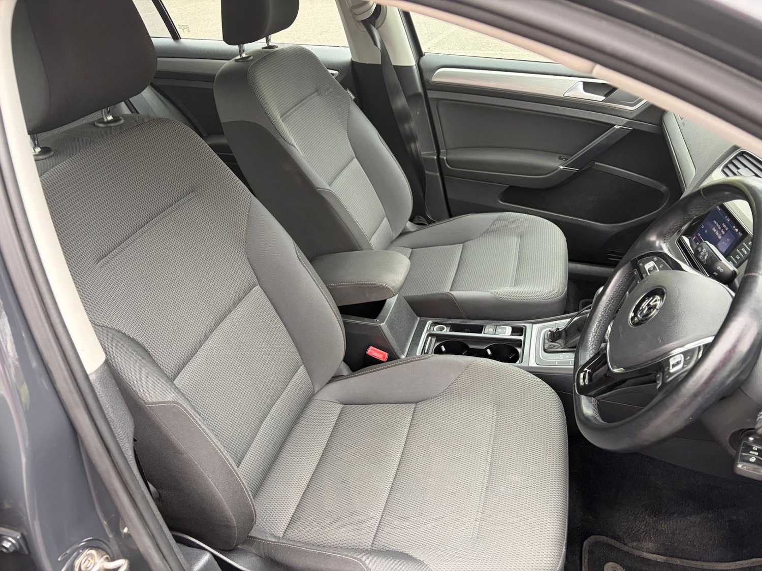 Used Volkswagen Golf 2014 for sale - 78218041: Photo 10