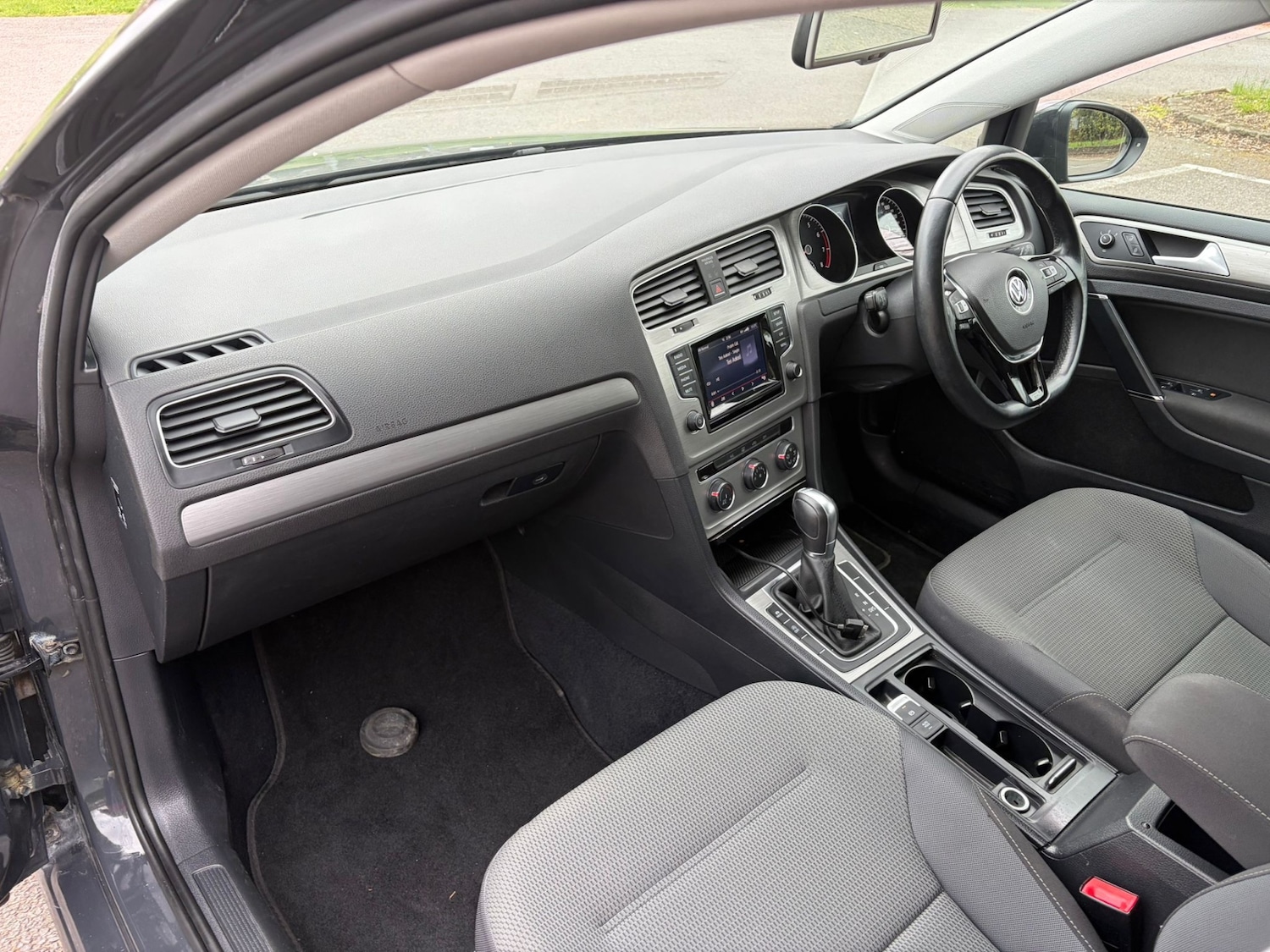 Used Volkswagen Golf 2014 for sale - 78218041: Photo 14