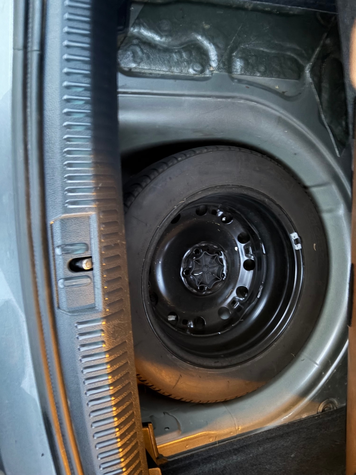 Used Volkswagen Polo 2012 for sale - 77655678: Photo 25