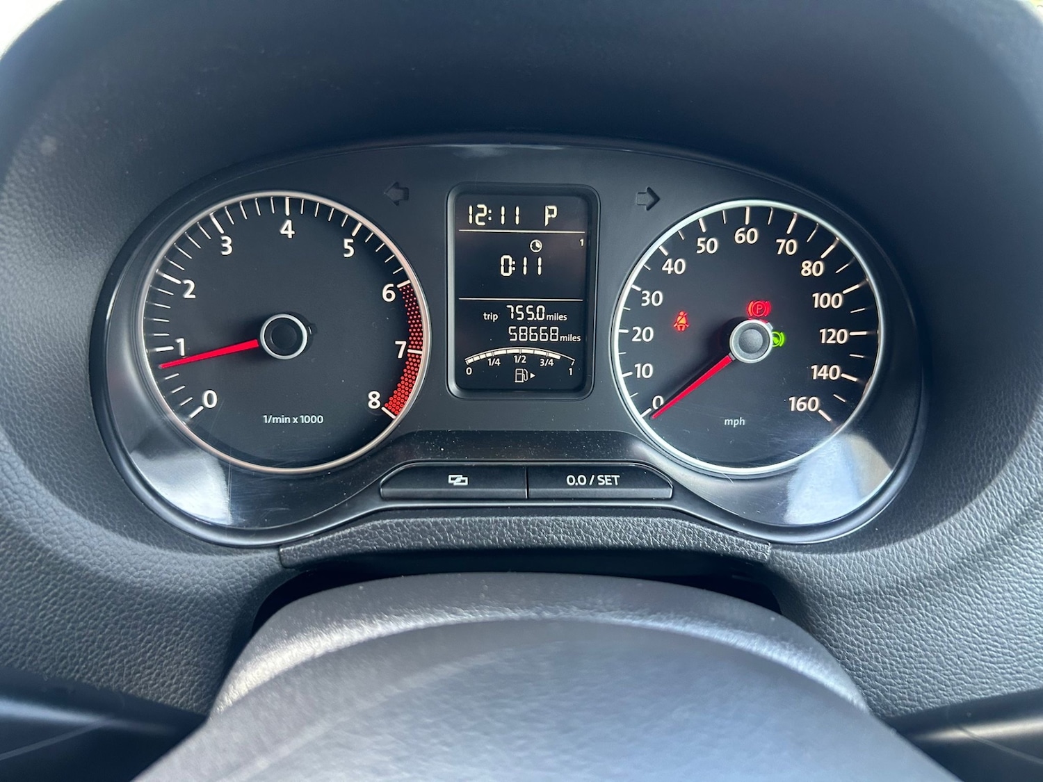 Used Volkswagen Polo 2011 for sale - 76438440: Photo 15