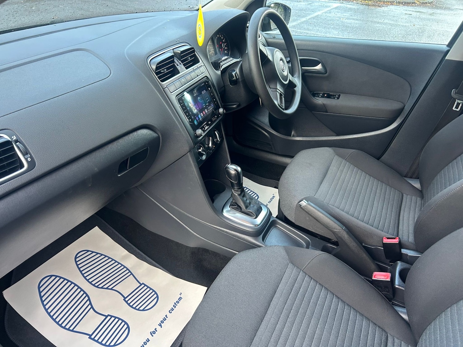 Used Volkswagen Polo 2011 for sale - 76438440: Photo 22