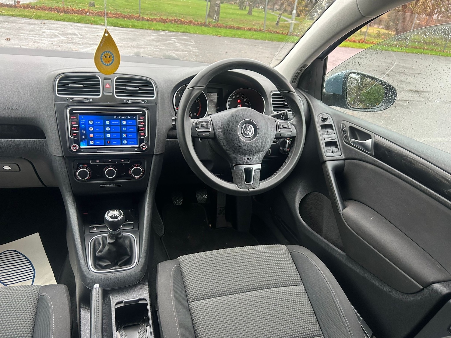 Used Volkswagen Golf 2011 for sale - 76855338: Photo 17