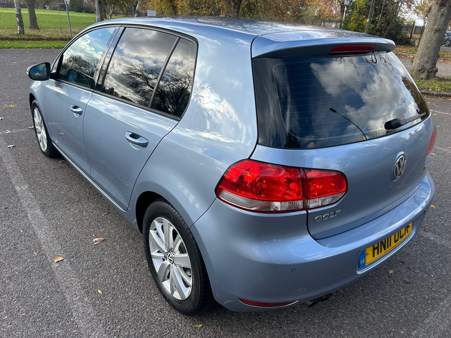 Used Volkswagen Golf 2011 for sale - 76855338: Photo 5